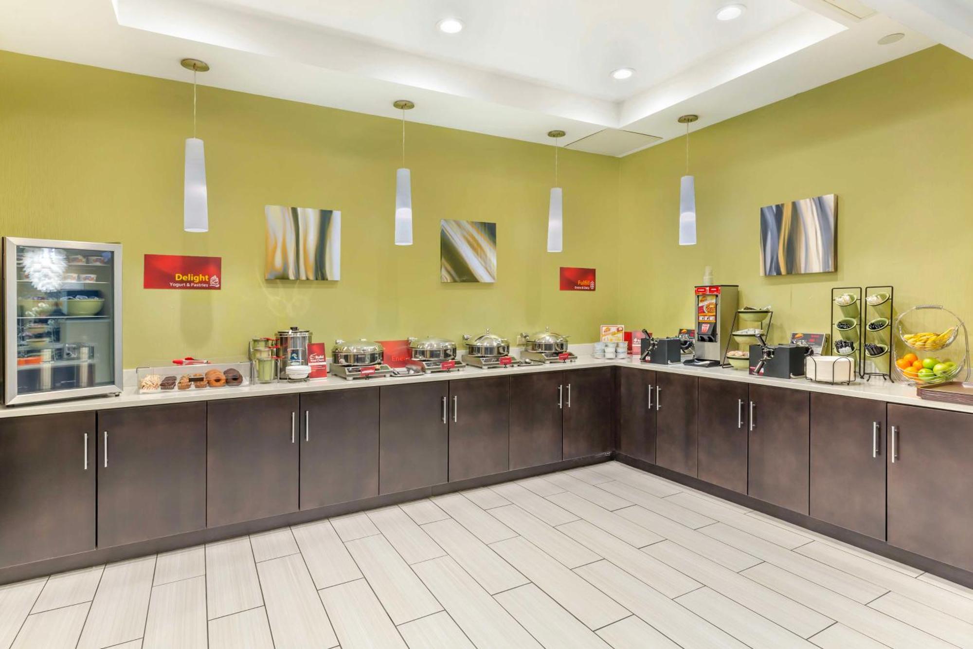 Best Western Plus New Englander Woburn Exterior foto